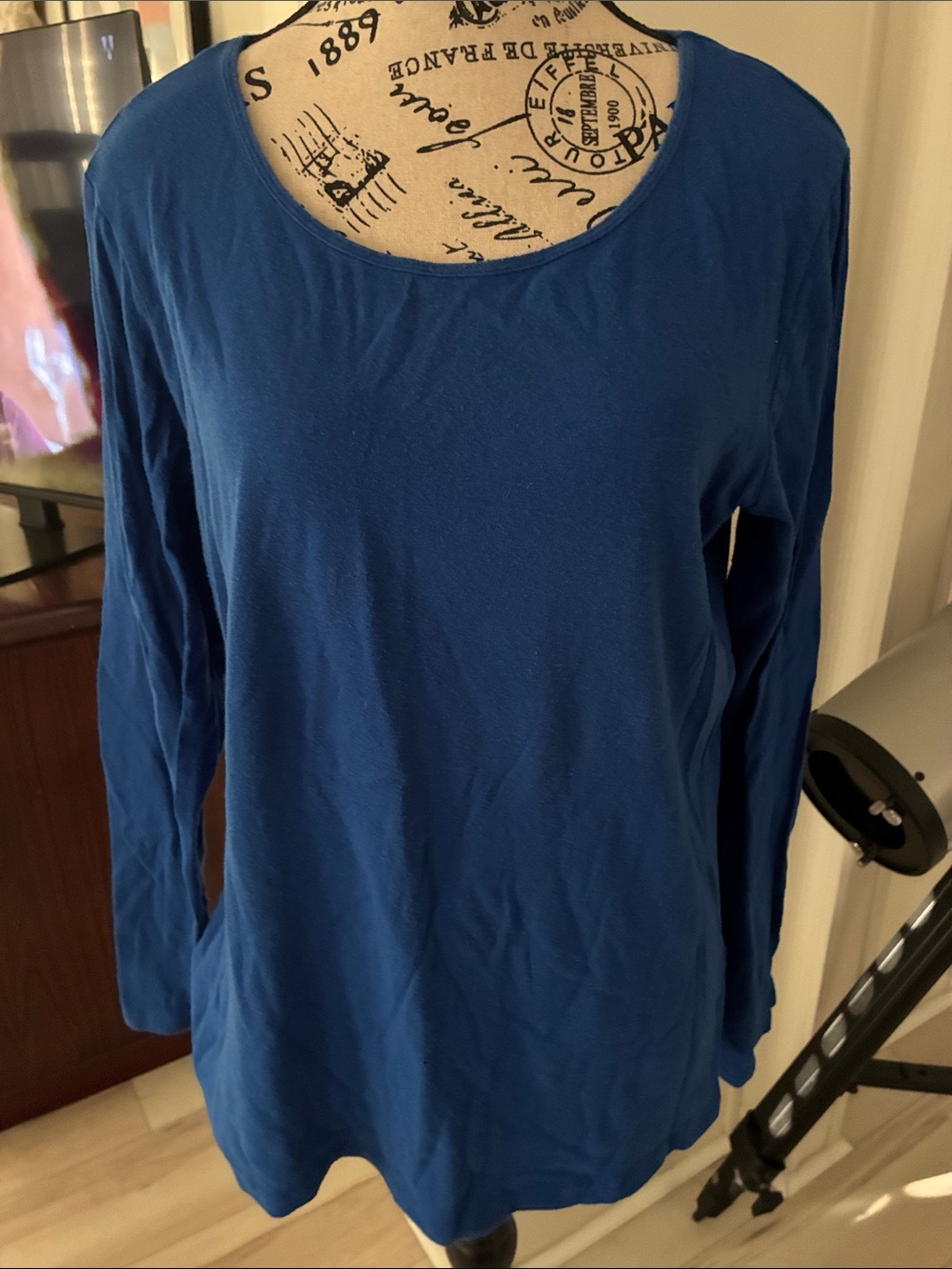 Apt 9 Classic Scoop Neck Long-Sleeve Top - Blue Sz XL Great condition